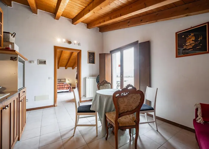 Terrazzo Sul شقة *